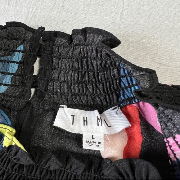 THML Anthropologie Smocked Neck Ruffle Sleeve Black Abstract Top Sz L NWOT - Picture 5 of 11